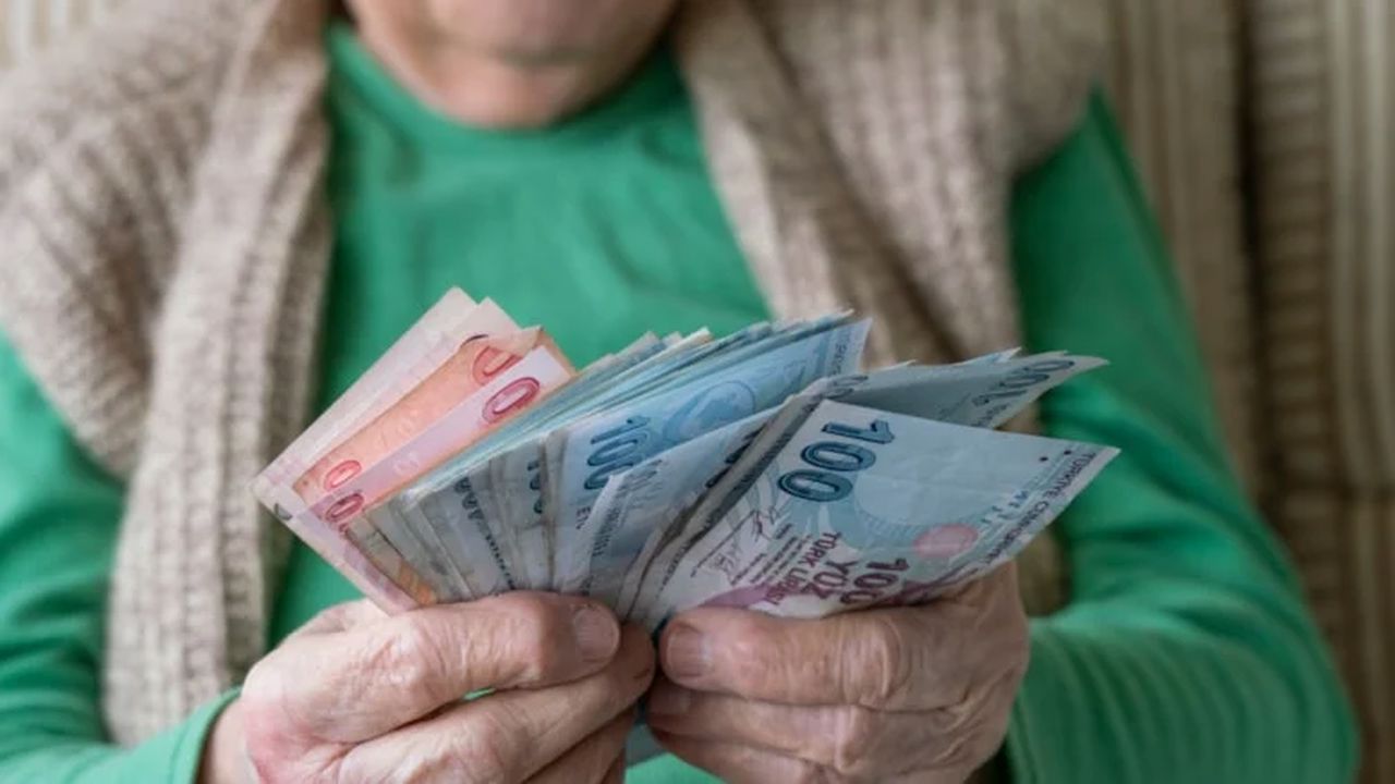 En Düşük Emekli Aylığı İçin Takvim Netleşti: Kritik Gün 15 Ocak